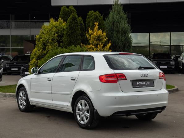 Audi A3 II (8P) Рестайлинг 2 с пробегом 2011 года, цена 648 000 рублей, 328127 км, хэтчбек, Автокод Объявления