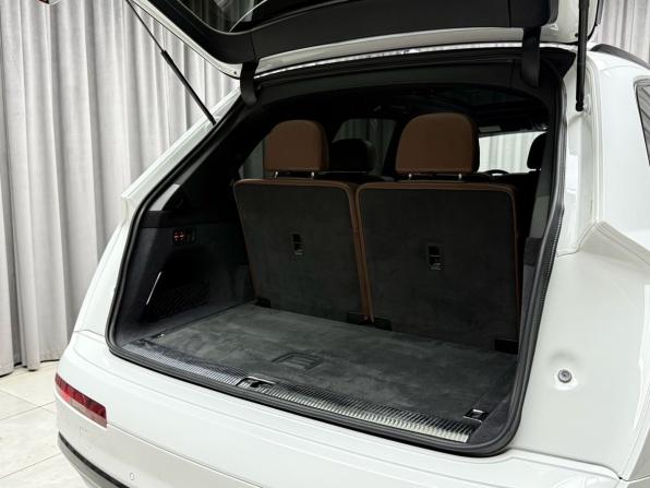 Audi Q7 II (4M) с пробегом 2018 года, цена 3 599 000 рублей, 115330 км, внедорожник, Автокод Объявления