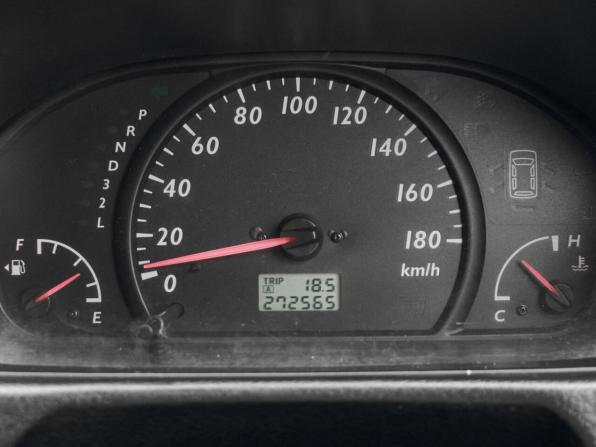 Mitsubishi Dingo I с пробегом 2000 года, цена 250 000 рублей, 272565 км, хэтчбек, Автокод Объявления