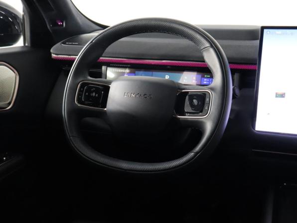 Lynk &amp; Co 900 с пробегом 2025 года, цена 7 750 000 рублей, 3855 км, внедорожник, Автокод Объявления