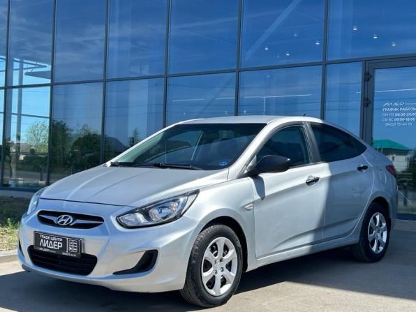 Hyundai Solaris I с пробегом 2014 года, цена 880 000 рублей, 144873 км, седан, Автокод Объявления