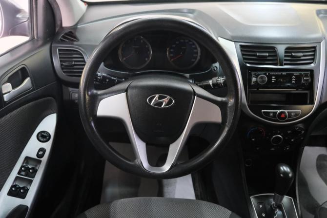 Hyundai Solaris I с пробегом 2011 года, цена 769 000 рублей, 200000 км, седан, Автокод Объявления