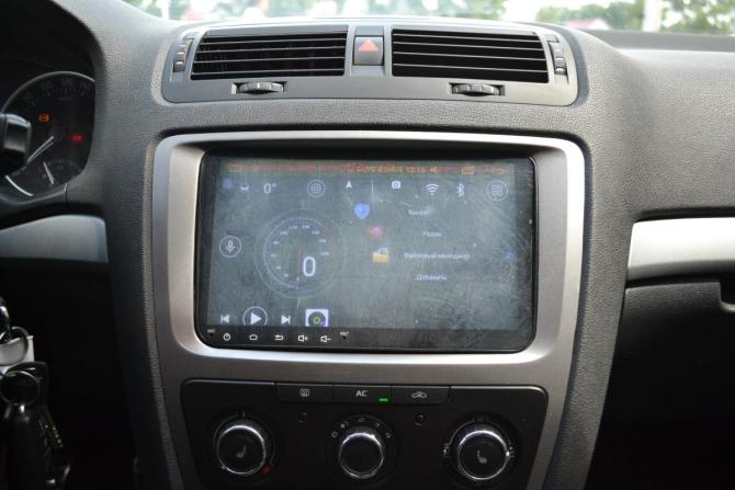 Skoda Octavia II (A5) Рестайлинг с пробегом 2013 года, цена 750 000 рублей, 227825 км, лифтбек, Автокод Объявления