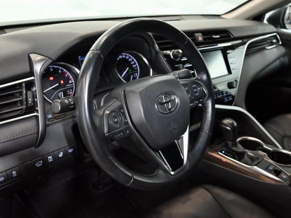 Toyota Camry VIII (XV70) с пробегом 2019 года, цена 3 100 000 рублей, 101100 км, седан, Автокод Объявления
