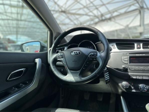 Kia Ceed II с пробегом 2014 года, цена 925 000 рублей, 193441 км, универсал, Автокод Объявления