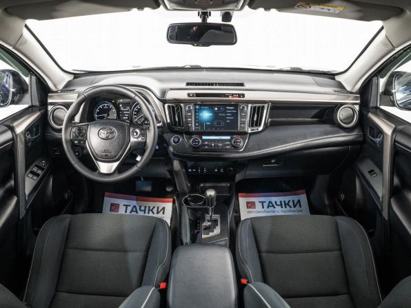 Toyota RAV4 IV (XA40) Рестайлинг с пробегом 2018 года, цена 2 175 000 рублей, 178100 км, внедорожник, Автокод Объявления