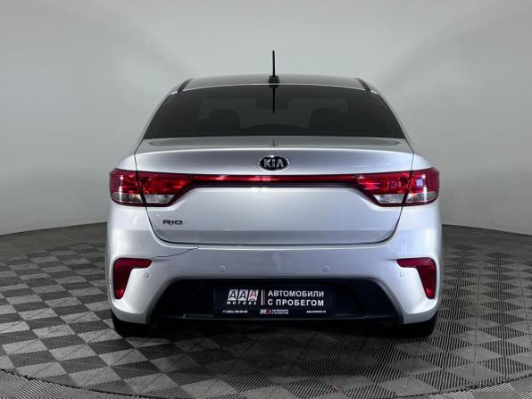 Kia Rio IV с пробегом 2019 года, цена 1 445 000 рублей, 98900 км, седан, Автокод Объявления