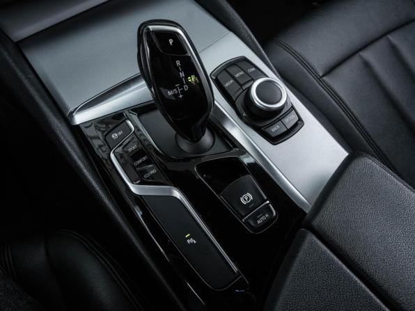 BMW 5 серии VII (G30/G31/G38) с пробегом 2019 года, цена 3 499 000 рублей, 95605 км, седан, Автокод Объявления