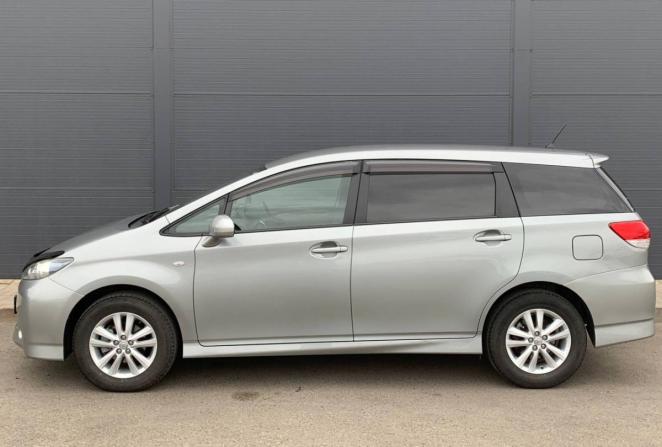Toyota Wish II с пробегом 2009 года, цена 1 115 000 рублей, 197712 км, минивэн, Автокод Объявления