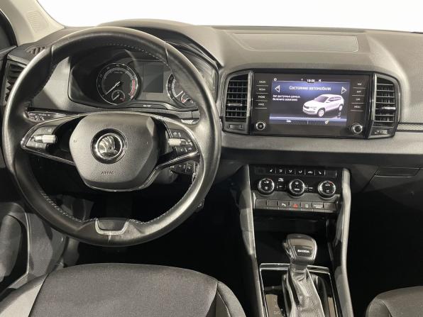 Skoda Karoq I с пробегом 2022 года, цена 2 489 000 рублей, 60491 км, внедорожник, Автокод Объявления