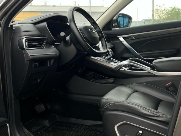 Geely Atlas Pro с пробегом 2023 года, цена 2 148 000 рублей, 51009 км, внедорожник, Автокод Объявления