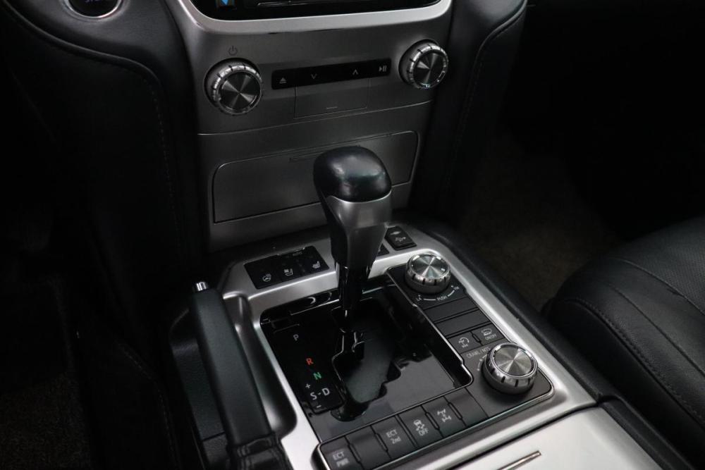 Toyota Land Cruiser 200 Series Рестайлинг 2 Ульяновск  - изображение 13