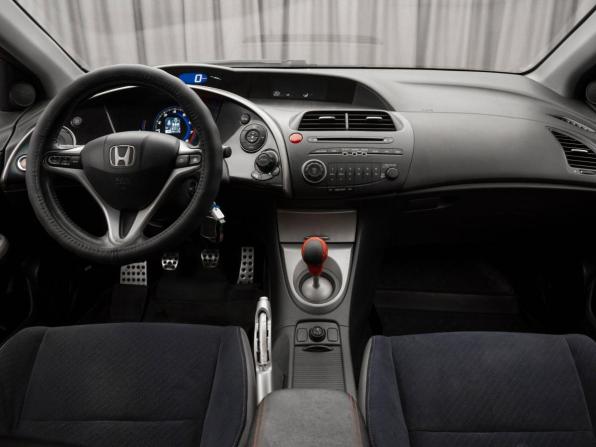Honda Civic VIII с пробегом 2008 года, цена 595 000 рублей, 354105 км, хэтчбек, Автокод Объявления