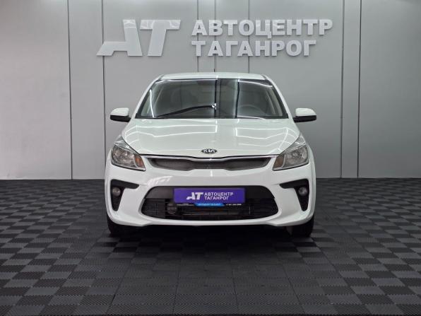 Kia Rio IV с пробегом 2017 года, цена 985 000 рублей, 198000 км, седан, Автокод Объявления