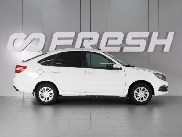 Lada (ВАЗ) Granta I Рестайлинг с пробегом 2019 года, цена 689 000 рублей, 111065 км, лифтбек, Автокод Объявления