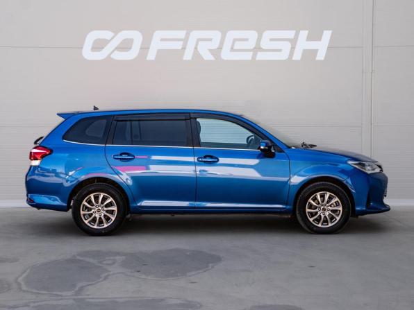 Toyota Corolla XI (E160 E170) Рестайлинг 2 с пробегом 2019 года, цена 1 650 000 рублей, 67630 км, универсал, Автокод Объявления