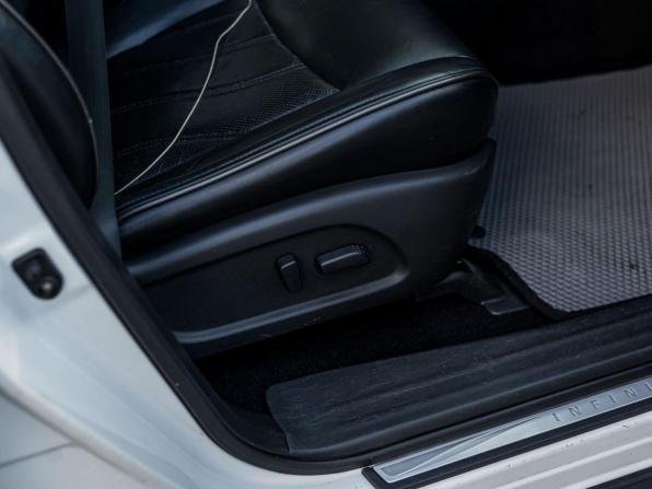 Infiniti JX с пробегом 2013 года, цена 1 146 000 рублей, 218919 км, внедорожник, Автокод Объявления