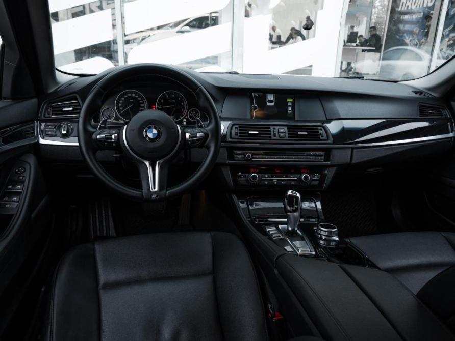 BMW 5 серии VI (F10/F11/F07) Ставрополь  - изображение 6