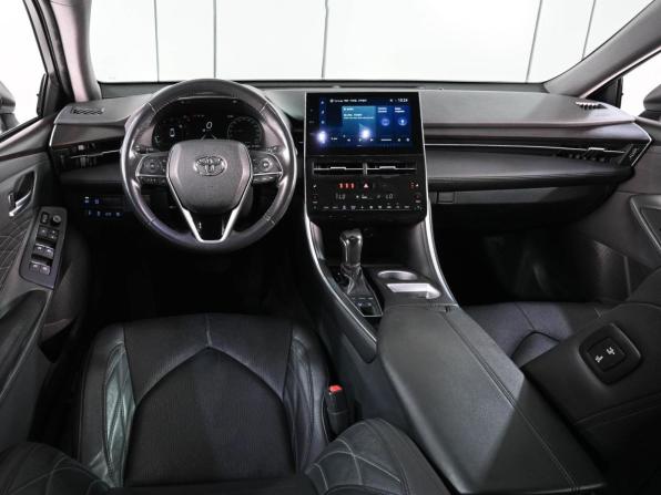 Toyota Avalon V с пробегом 2022 года, цена 3 399 000 рублей, 51529 км, седан, Автокод Объявления