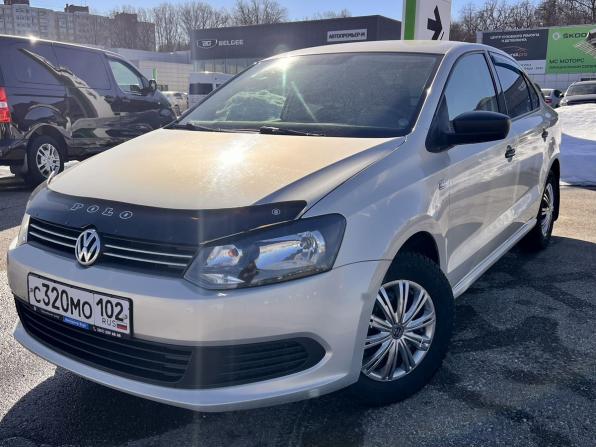 Volkswagen Polo V Рестайлинг с пробегом 2015 года, цена 880 000 рублей, 142900 км, седан, Автокод Объявления