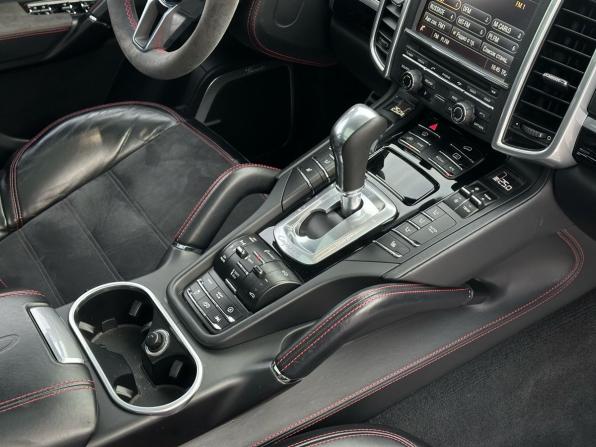 Porsche Cayenne II Рестайлинг (958) с пробегом 2015 года, цена 3 650 000 рублей, 117403 км, внедорожник, Автокод Объявления