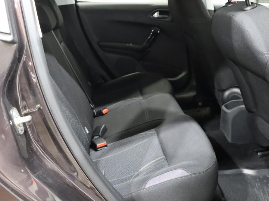 Peugeot 208 I Санкт-Петербург  - изображение 19