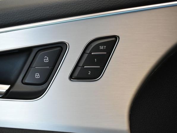 Audi Q8 I (4M) с пробегом 2023 года, цена 11 550 000 рублей, 35986 км, внедорожник, Автокод Объявления