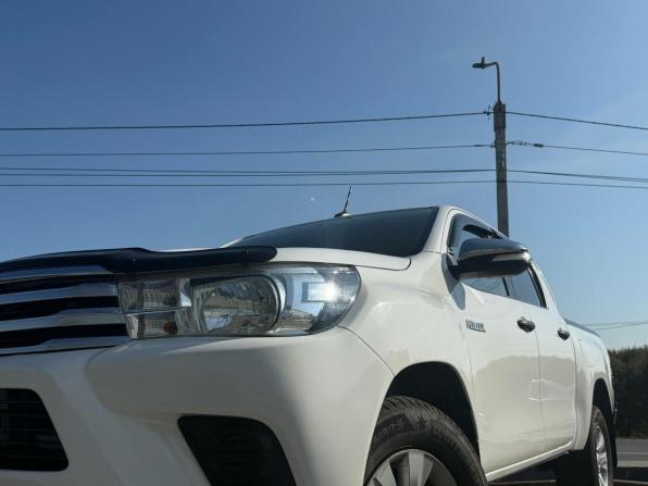 Toyota Hilux VIII с пробегом 2016 года, цена 2 600 000 рублей, 190000 км, пикап, Автокод Объявления