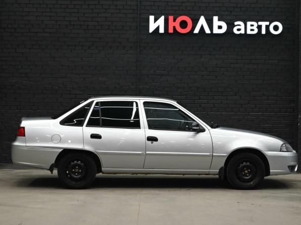 Daewoo Nexia I Рестайлинг с пробегом 2012 года, цена 200 000 рублей, 131259 км, седан, Автокод Объявления
