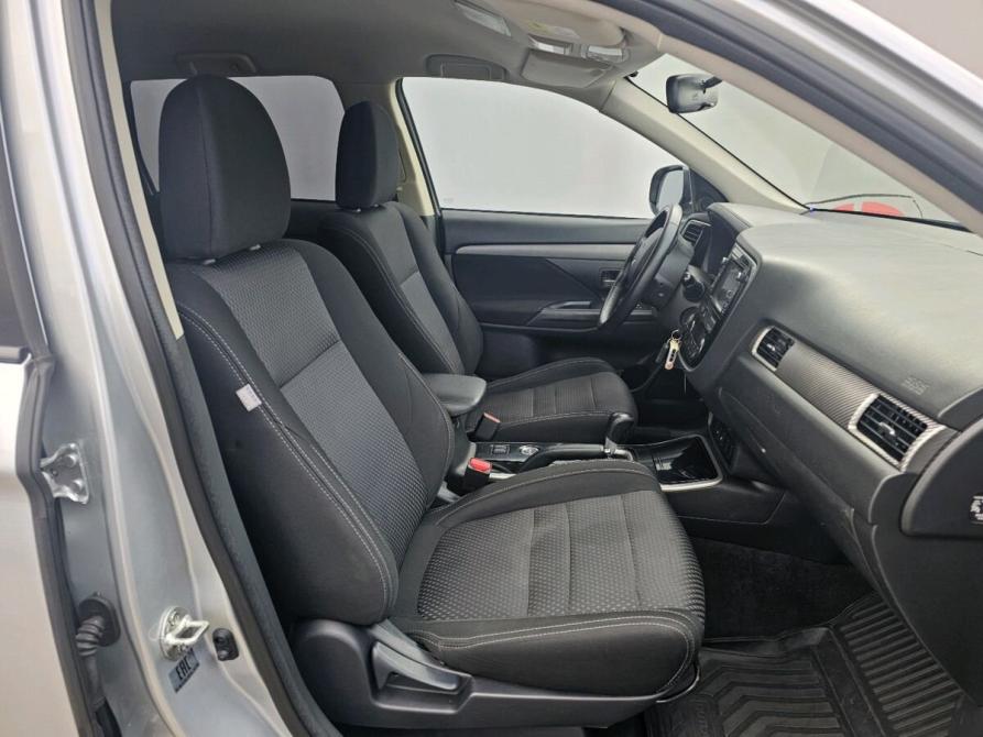 Mitsubishi Outlander III Рестайлинг 2 Ярославль  - изображение 12