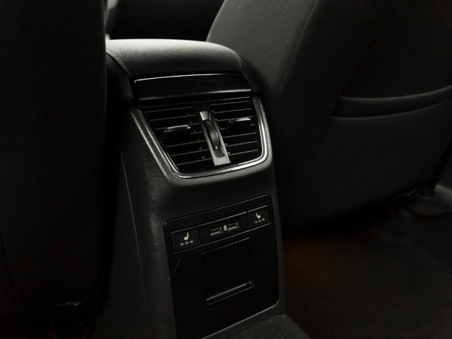 Skoda Octavia III (A7) Рестайлинг Москва  - изображение 13