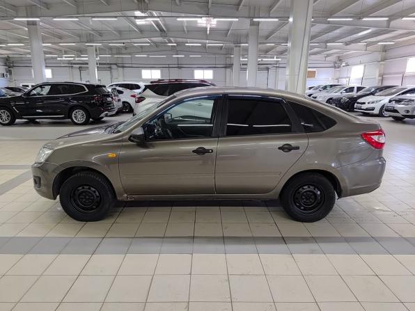 Lada (ВАЗ) Granta I с пробегом 2017 года, цена 450 000 рублей, 223650 км, лифтбек, Автокод Объявления