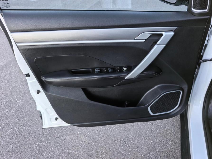 Geely Coolray I Санкт-Петербург  - изображение 8