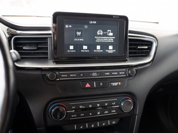 Kia Ceed III с пробегом 2018 года, цена 1 720 000 рублей, 121583 км, хэтчбек, Автокод Объявления