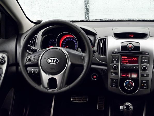 Kia Cerato II с пробегом 2011 года, цена 799 000 рублей, 232000 км, седан, Автокод Объявления