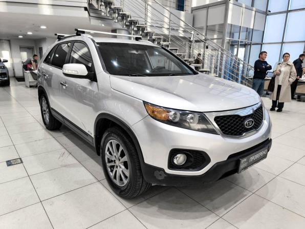Kia Sorento II Рестайлинг с пробегом 2012 года, цена 1 250 000 рублей, 260129 км, внедорожник, Автокод Объявления