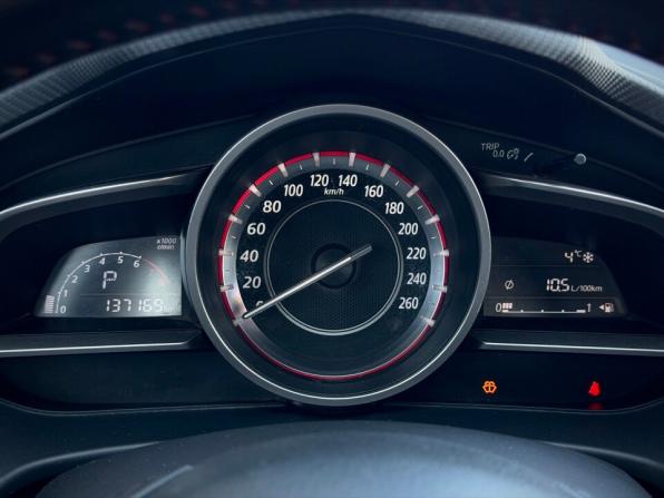 Mazda 3 III (BM) с пробегом 2014 года, цена 1 320 000 рублей, 137000 км, хэтчбек, Автокод Объявления