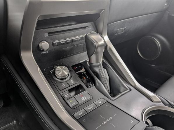 Lexus NX I Рестайлинг с пробегом 2021 года, цена 4 190 000 рублей, 30236 км, внедорожник, Автокод Объявления