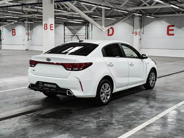 Kia Rio IV с пробегом 2020 года, цена 1 410 000 рублей, 100991 км, седан, Автокод Объявления