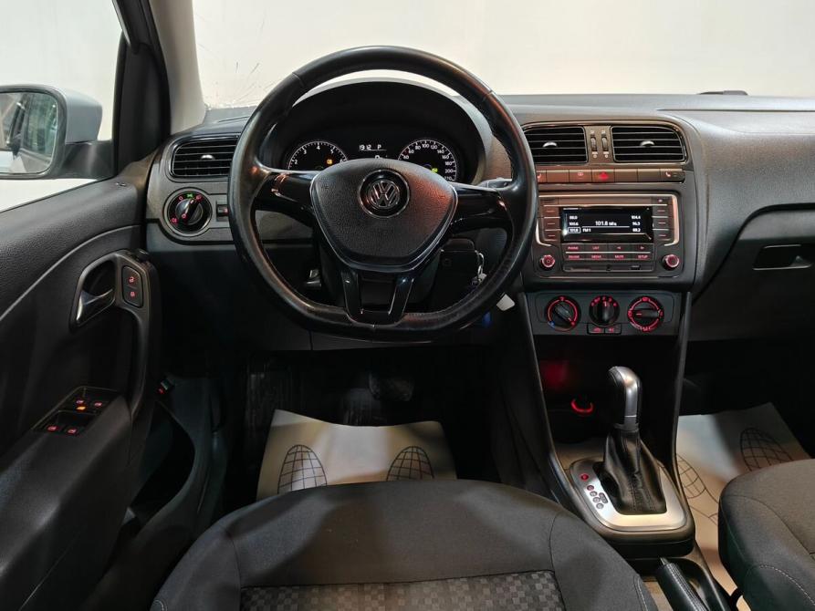Volkswagen Polo V Рестайлинг Кемерово  - изображение 13
