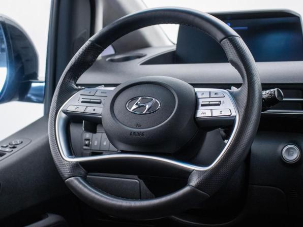 Hyundai Staria I с пробегом 2022 года, цена 5 018 000 рублей, 58800 км, минивэн, Автокод Объявления