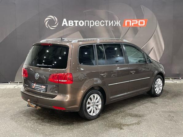 Volkswagen Touran I Рестайлинг 2 с пробегом 2012 года, цена 1 170 000 рублей, 146520 км, компактвэн, Автокод Объявления