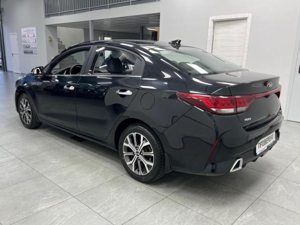 Kia Rio IV Рестайлинг с пробегом 2021 года, цена 1 640 000 рублей, 90735 км, седан, Автокод Объявления