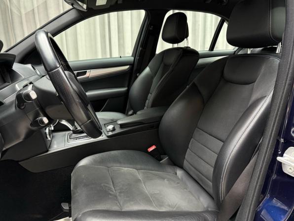 Mercedes-Benz C-Класс III (W204) Рестайлинг с пробегом 2012 года, цена 1 599 000 рублей, 181350 км, седан, Автокод Объявления