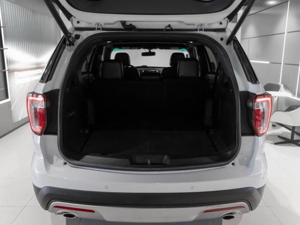 Ford Explorer V Рестайлинг 2 с пробегом 2017 года, цена 2 245 000 рублей, 212012 км, внедорожник, Автокод Объявления