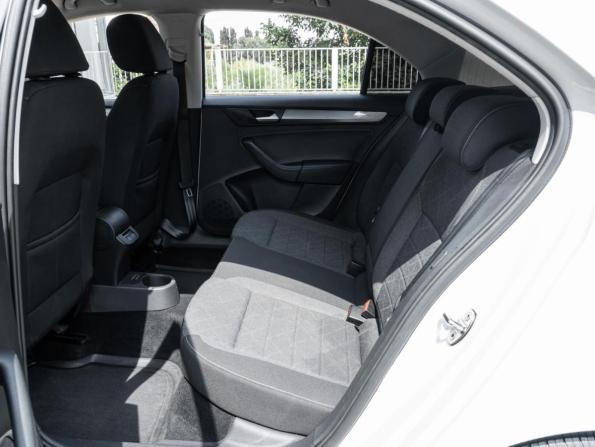 Volkswagen Polo VI с пробегом 2021 года, цена 1 275 000 рублей, 213008 км, лифтбек, Автокод Объявления