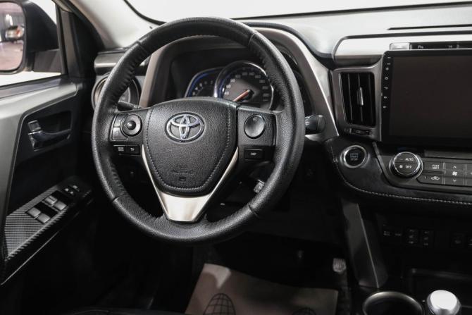 Toyota RAV4 IV (XA40) с пробегом 2013 года, цена 1 979 000 рублей, 189000 км, внедорожник, Автокод Объявления