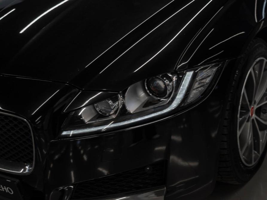Jaguar XF II Москва  - изображение 24
