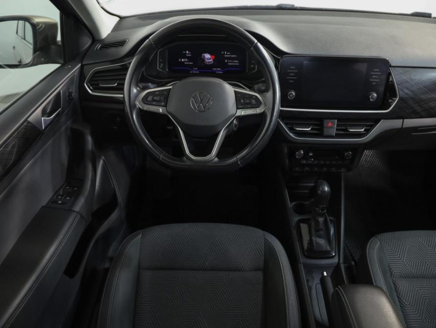 Volkswagen Polo VI Санкт-Петербург  - изображение 11