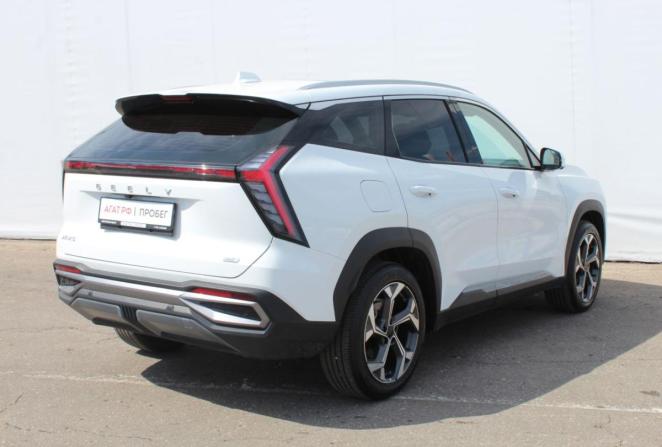 Geely Atlas II с пробегом 2024 года, цена 3 080 000 рублей, 6394 км, внедорожник, Автокод Объявления